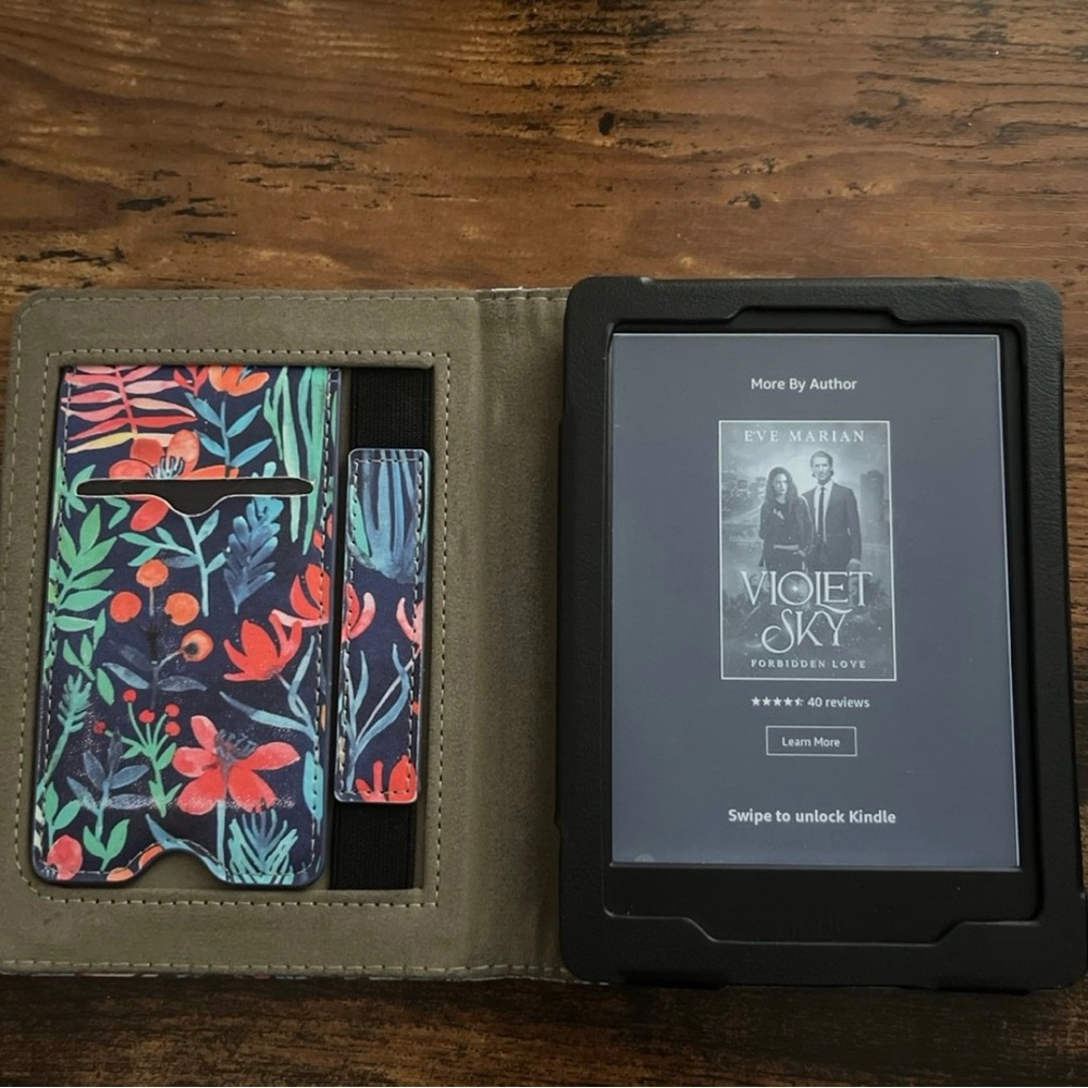 ❣️SOLD ON ♏️ercari❣️ Kindle 2019 edition